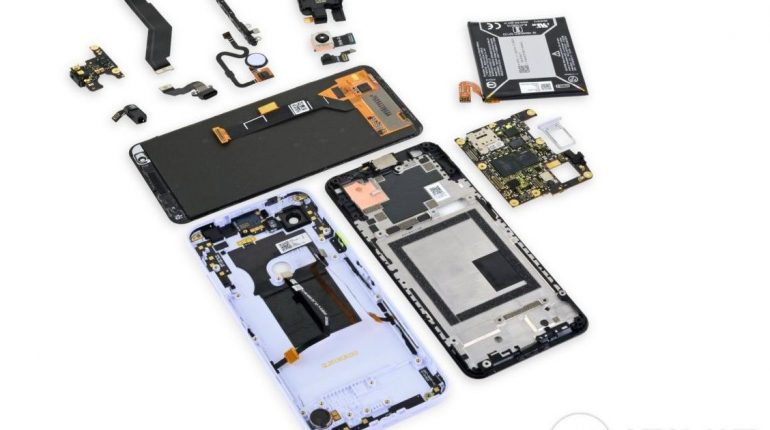 iFixit peeks inside the Pixel 3a and Pixel 3a XL to see what’s missing – Engadget