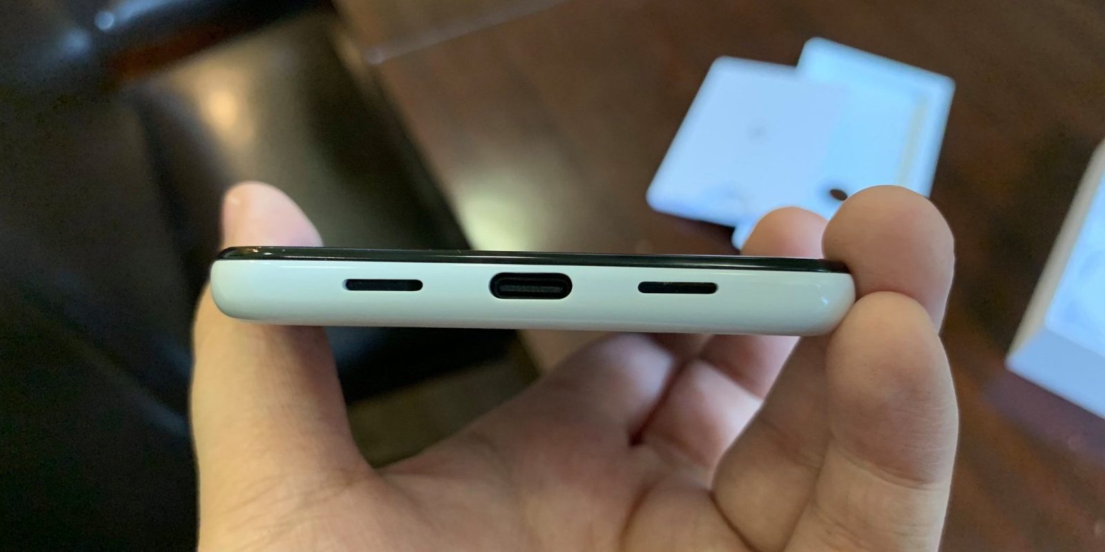 Some Google Pixel 3a owners encountering crooked USB-C, speaker cutouts – 9to5Google