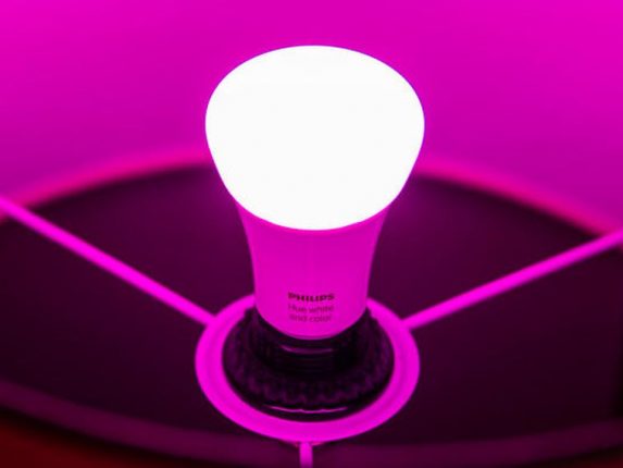 Philips Hue’s new Bluetooth light bulbs mean you don’t need a hub – CNET