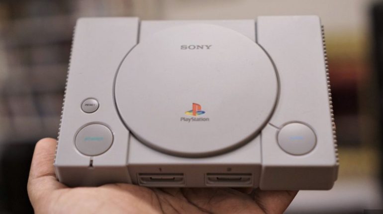 PlayStation Classic price drops to $25 at Best Buy, Amazon – Engadget