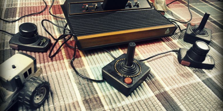 How a basement hacker transformed Donkey Kong for the Atari 2600 – Ars Technica