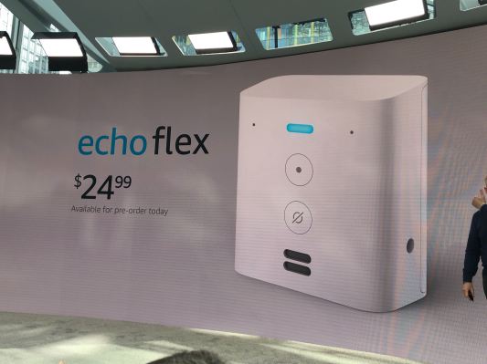 Echo Flex is a small, $25 Echo that plugs directly into the wall – TechCrunch