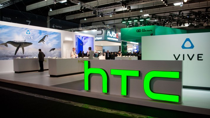 HTC had a terrible 2019 – TechCrunch